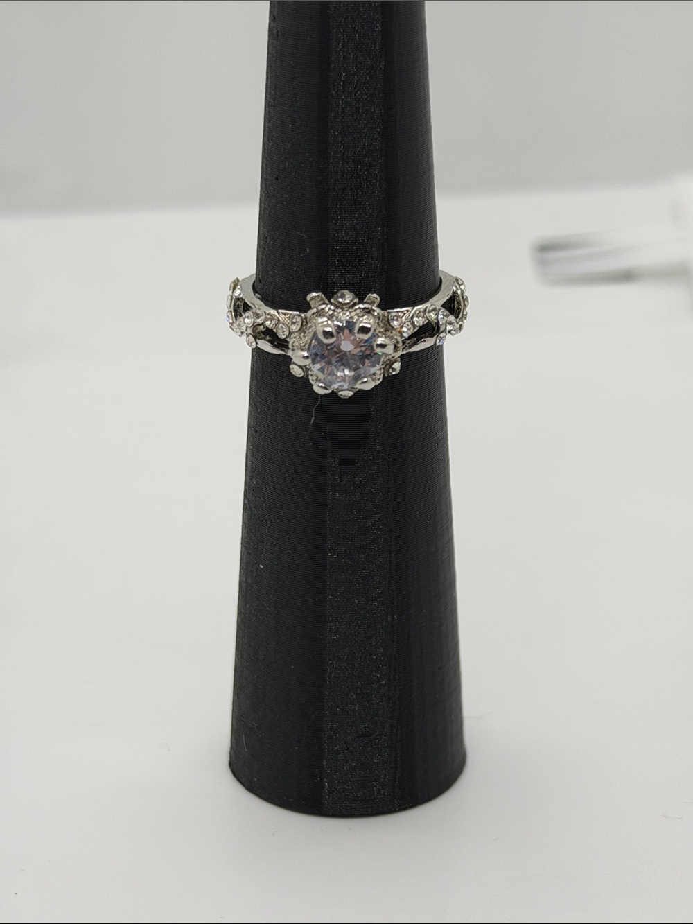 Silver-Tone White Crystal Floral Halo Ring size 8